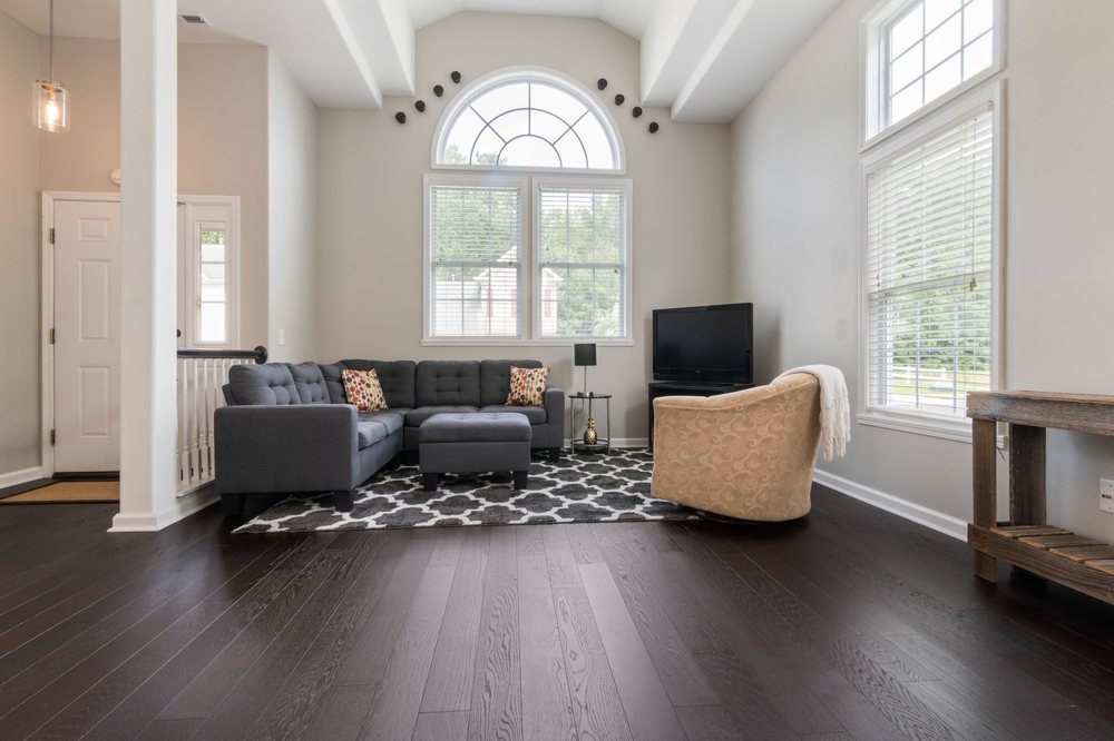 Luxury Vinyl & Laminate by B&W Floor Covering