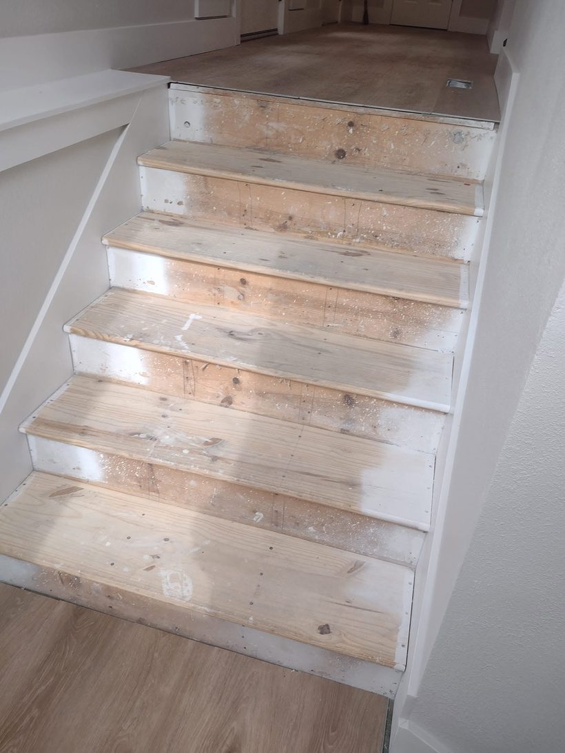 Hardwood stairs — B&W Floor Covering, Lake of the Ozarks